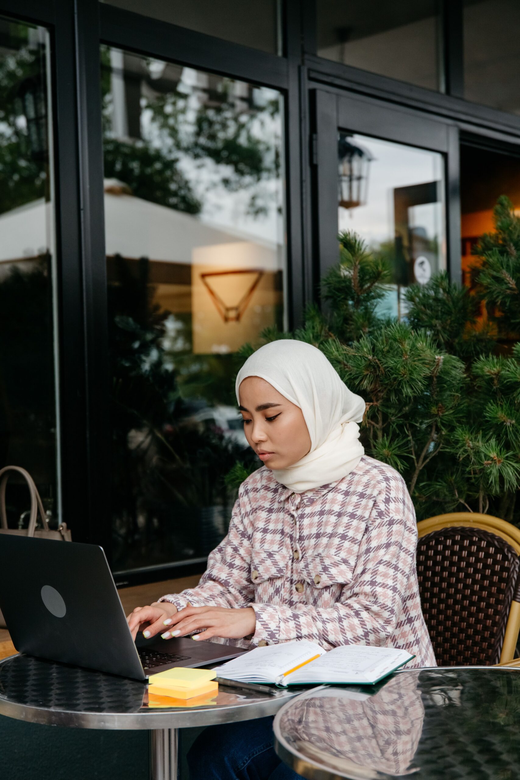 AI Chatbots Aren't Right for Every Business — Here's How to Know